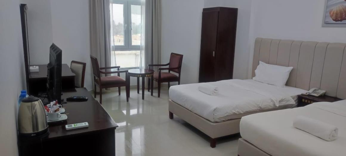 Beach Resort ซาลาลาห์ ภายนอก รูปภาพ