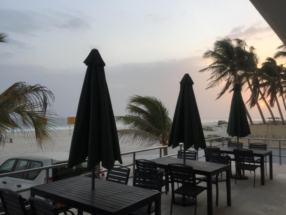 Beach Resort ซาลาลาห์ ภายนอก รูปภาพ